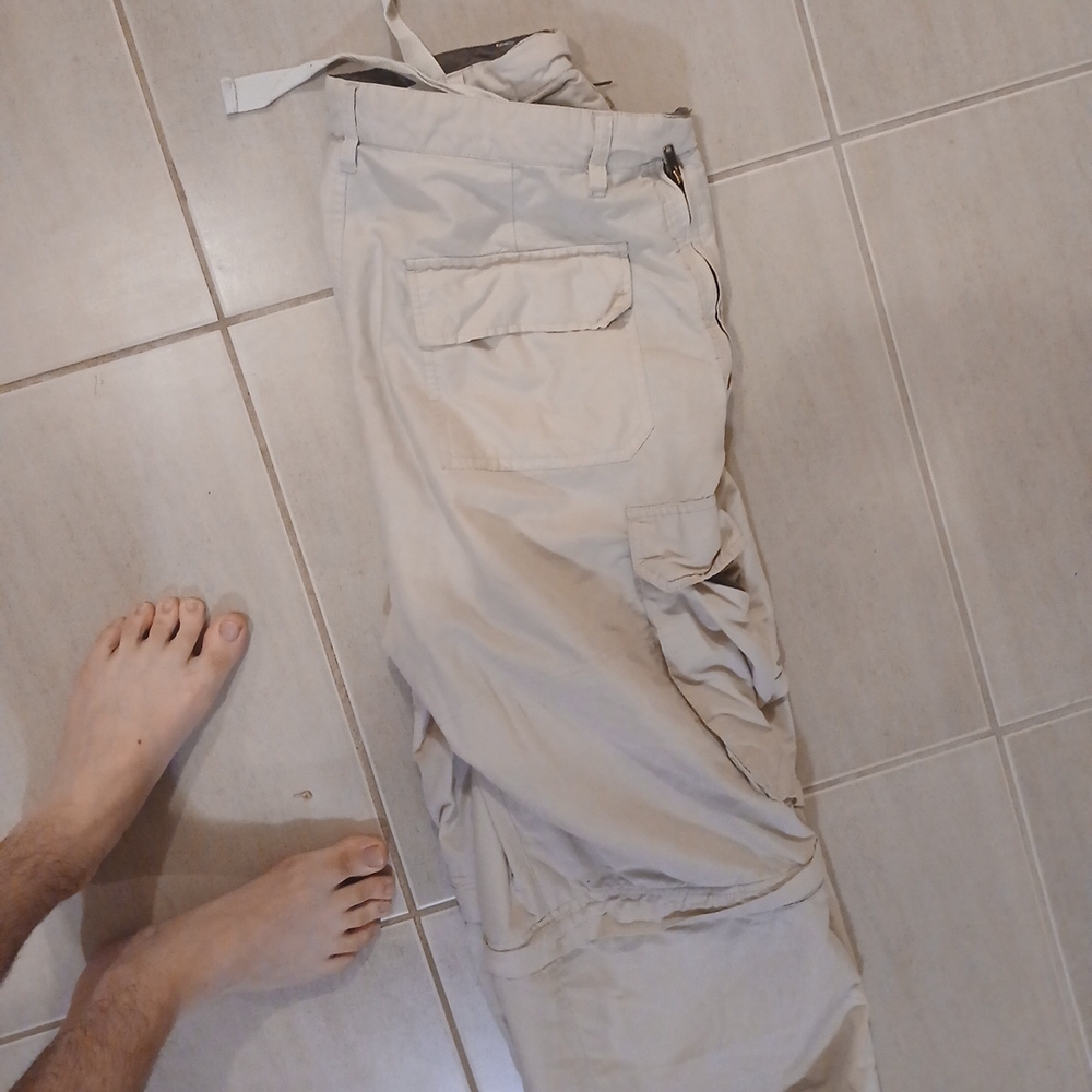 Tan Cargo Pants Relaxed Fit - Picture 3 of 4